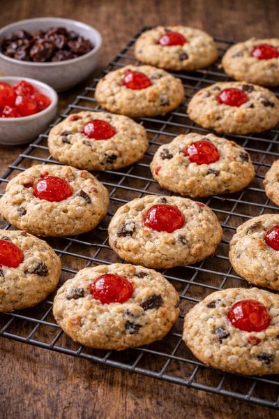 Cherry Raisin Cookies | Andrulis Cheese